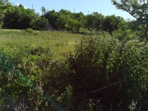 Eladó Telek 8044 Kincsesbánya Falu szélén