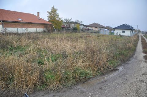 Eladó Telek 2475 Kápolnásnyék 