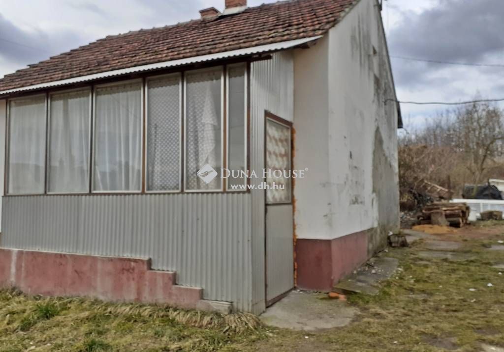 8827 Zalaszentjakab , Zalakarostól mindössze 15-km-re található! — 1/9