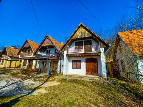 Eladó Mezőgazdasági 2721 Pilis 