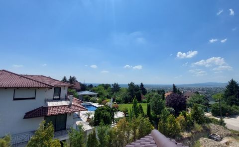 Eladó Ház 2000 Szentendre 