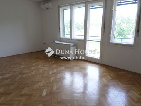 For rent Apartment, Budapest 2. district - Erkélyes, 2 külön nyíló szoba + hall