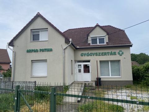 Kiadó Üzlethelyiség 4251 Hajdúsámson 