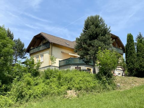 Eladó Vendéglátás 8428 Borzavár 