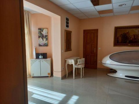 Kiadó Iroda 2170 Aszód Aszód központjában
