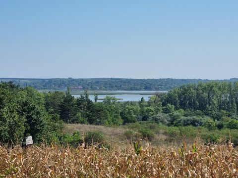 Eladó Telek 8096 Sukoró ,  panorámás, természet közeli!