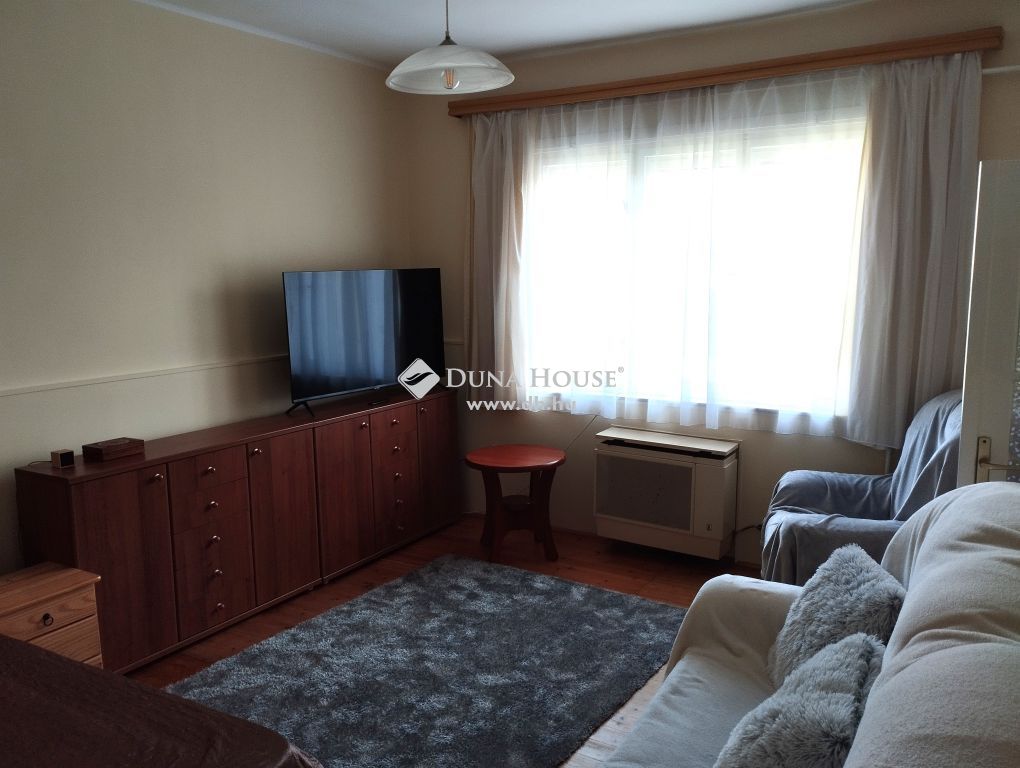 4271 Mikepércs , A Posta közelében — 1/13