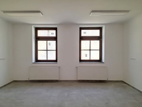 Eladó Lakás 5600 Békéscsaba , Belváros