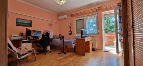 Eladó Lakás 8220 Balatonalmádi , Négylakásos társasházban