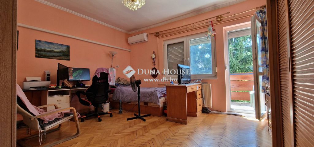 8220 Balatonalmádi , Négylakásos társasházban — 1/21