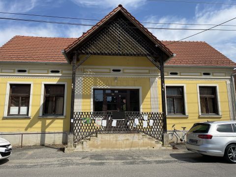 Eladó Üzlethelyiség 9961 Rábagyarmat 