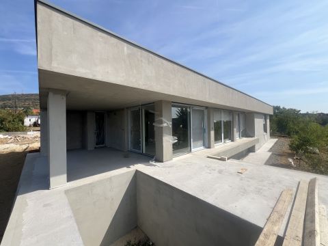 Eladó Ház 7635 Pécs , Mecsekoldalon ÚJ ÉPÍTÉSŰ EGYSZINTES LUXUS családi ház