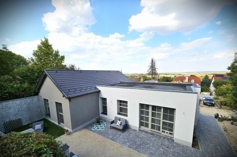 Eladó Ház 9081 Győrújbarát , GYŐRÚJBARÁT 2in1