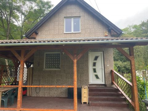 Eladó Ház 2621 Verőce , Csattogó völgy