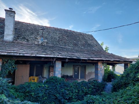 Eladó Ház 6500 Baja , Belváros