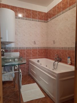 Eladó Lakás 7773 Villány 