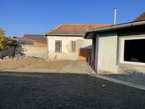 Eladó Ház 6527 Nagybaracska 