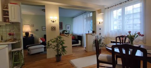 Eladó Lakás 8900 Zalaegerszeg , Belvárosi 2.emeleti, gyönyörűen felújított családi otthon