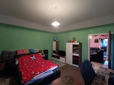 Eladó Ház 7255 Nagyberki Önellátó gazdálkodásra alkalmas telken 