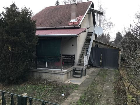 Eladó Ház 2711 Tápiószentmárton 