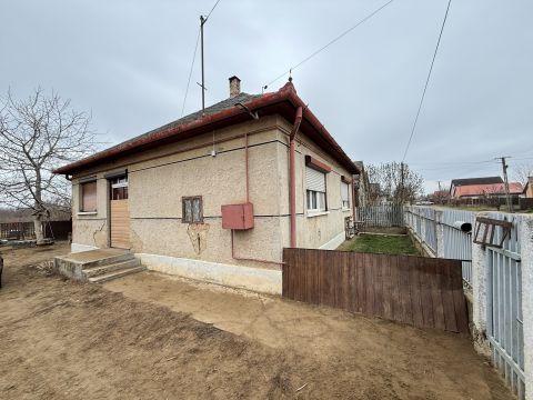 Eladó Ház 4232 Geszteréd Geszteréd
