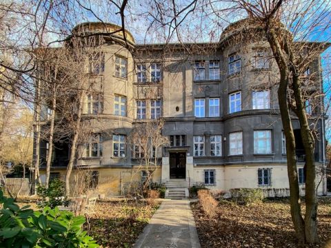 Eladó Üzlethelyiség 1026 Budapest 2. kerület , Pasarét szívében, Budagyöngye közelében