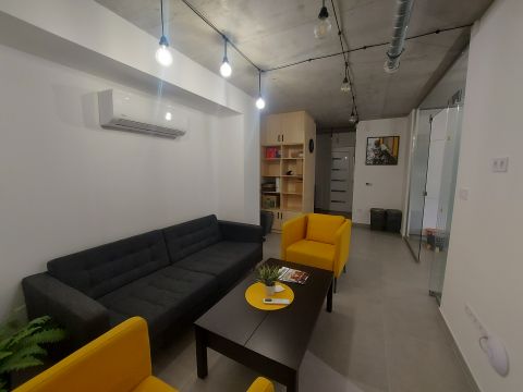 Eladó Iroda 7623 Pécs Belváros