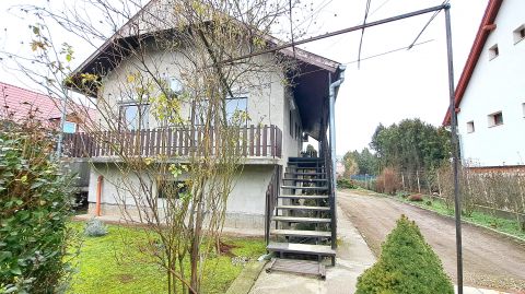 Eladó Ház 2235 Mende Bővíthető családi ház, nagy kerttel, Mende csendes utcájában