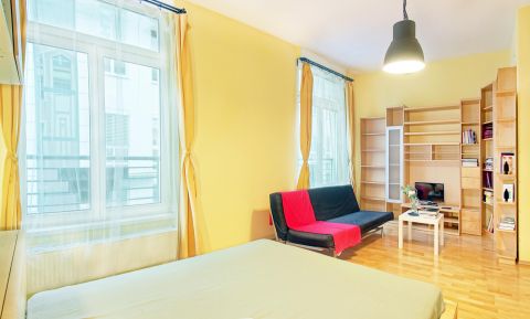 Eladó Lakás 1077 Budapest 7. kerület 