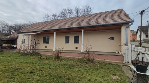 Eladó Ház 7735 Himesháza 