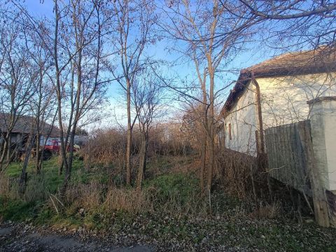 Eladó Telek 5463 Nagyrév 5463 Nagyrév, Csendes