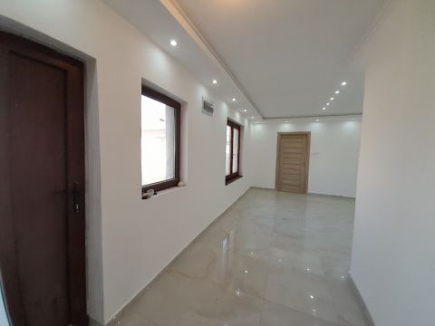 Eladó Lakás 5600 Békéscsaba 