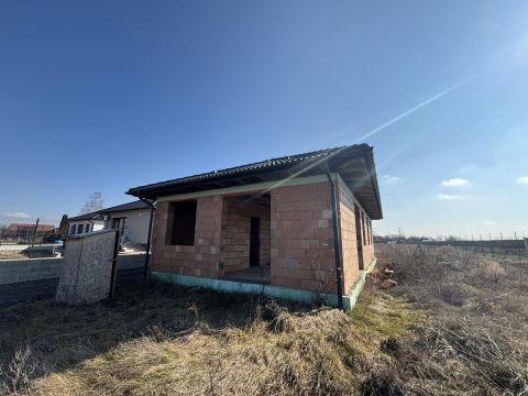 Eladó Ház 6000 Kecskemét 