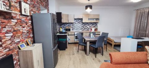 Eladó Lakás 9300 Csorna , 9300 Csorna, Kiscsorna