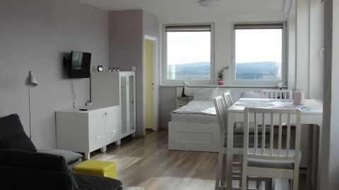 Eladó Lakás 8200 Veszprém 
