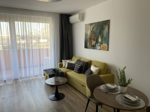 Eladó Lakás 4030 Debrecen , Homokkert