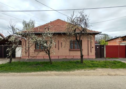 Eladó Ház 5600 Békéscsaba , Szepesi utcában