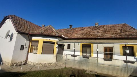 Eladó Ház 7200 Dombóvár 