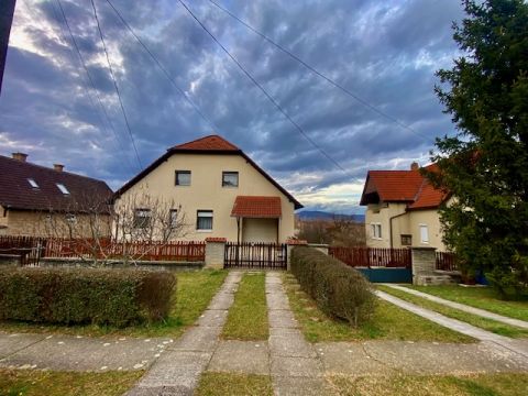 Eladó Ház 7761 Kozármisleny 