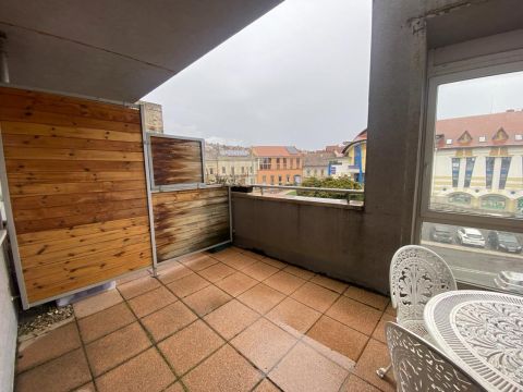 Kiadó Lakás 7621 Pécs 