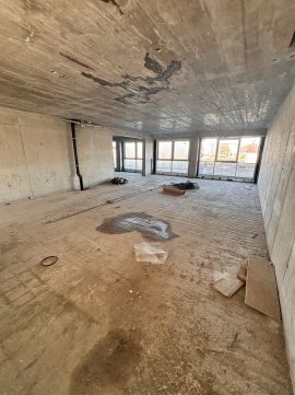 Kiadó Üzlethelyiség 9024 Győr 