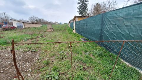 Eladó Telek 8154 Polgárdi Buszmegálló közelében