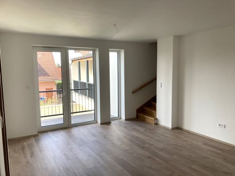 Eladó Lakás 2500 Esztergom 