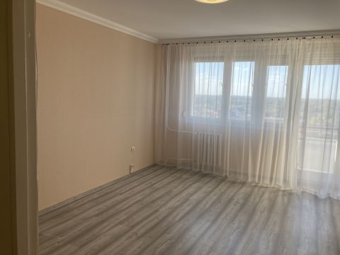 Kiadó Lakás 6000 Kecskemét Széchenyivárosban 1 szobás lakás KIADÓ