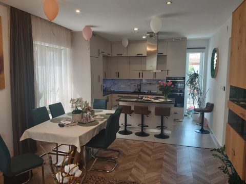 Eladó Ház 2330 Dunaharaszti , Sürgős eladás!Gyors költözés, remek lehetőség!!!!