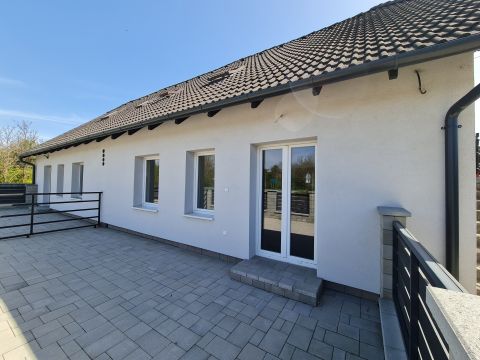Eladó Lakás 2451 Ercsi , 2451, Ercsi Battai út