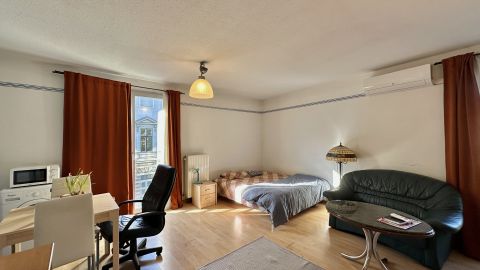 Eladó Lakás 1074 Budapest 7. kerület , Magház