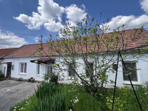 Eladó Ház 8200 Veszprém 