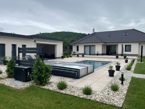 Eladó Ház 8313 Balatongyörök , Balatongyörök központhoz közeli, csendes része