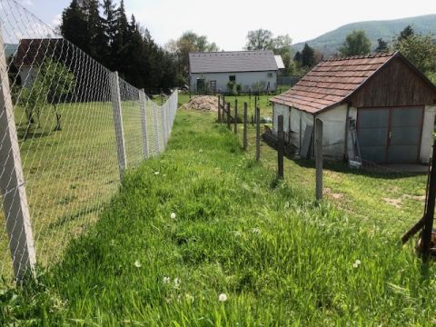 Eladó Telek 2500 Esztergom 